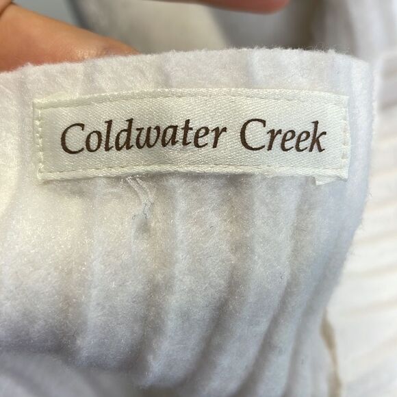 Coldwater Creek White Scarf - Picture 3 of 3